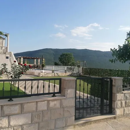 ヴィラ Sunny Hill *