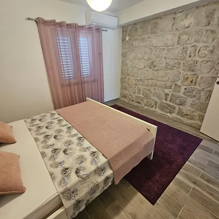 Sunny Hill Villa